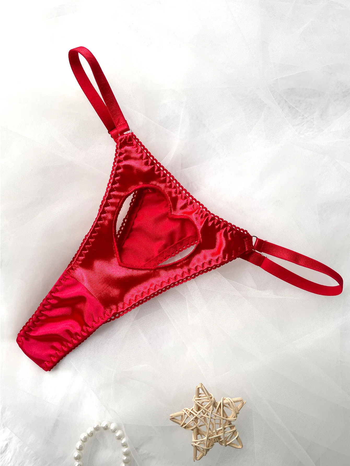 下着・アンダーウェア the red thread S ring tanga Heart Cut Out Thongs, Ring Linked Intimates Panties, Women's