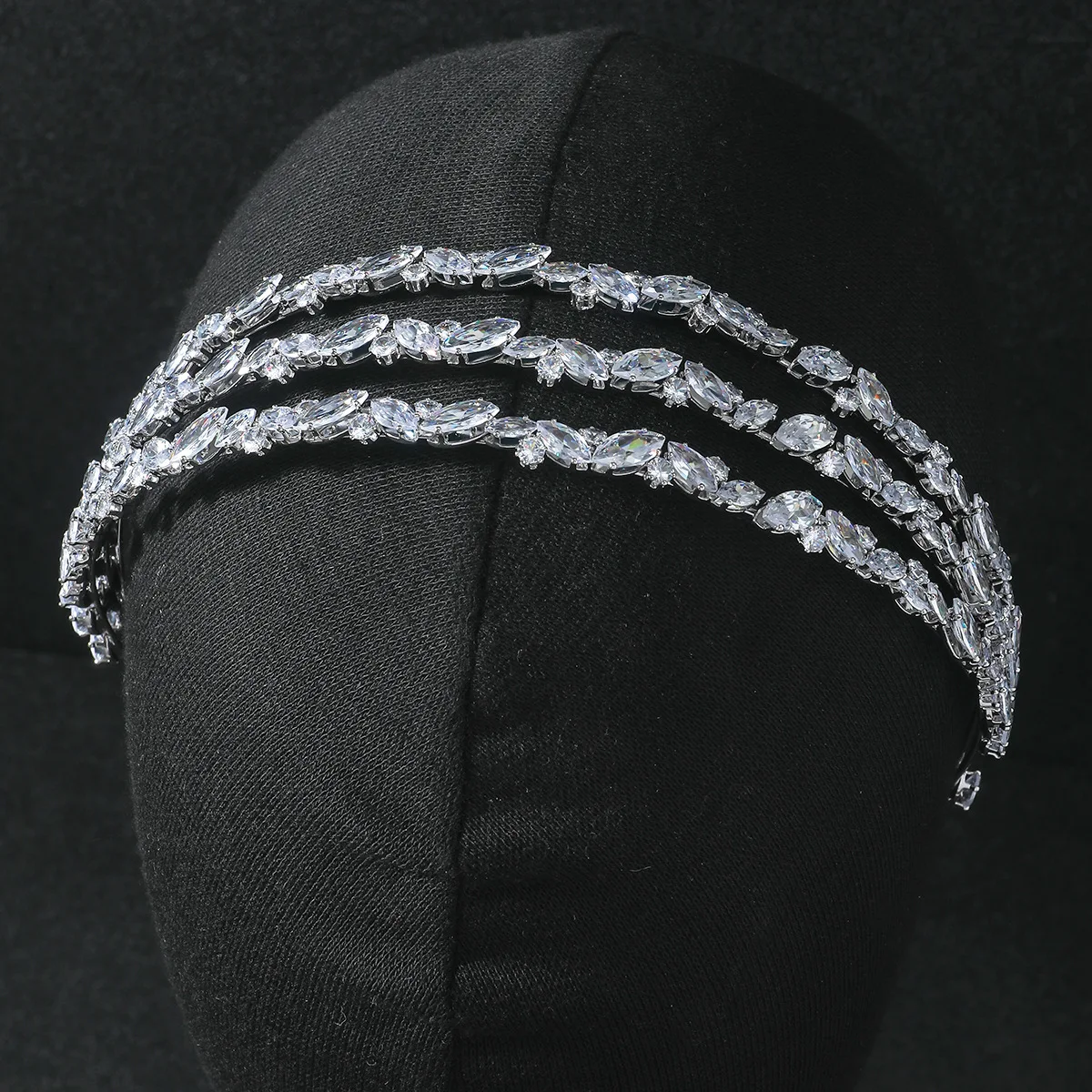 YCDZSWWL 3 Layers Shiny Women Headpieces Bridal Headwear Rhinestone Crown Hair Accessories for Wedding