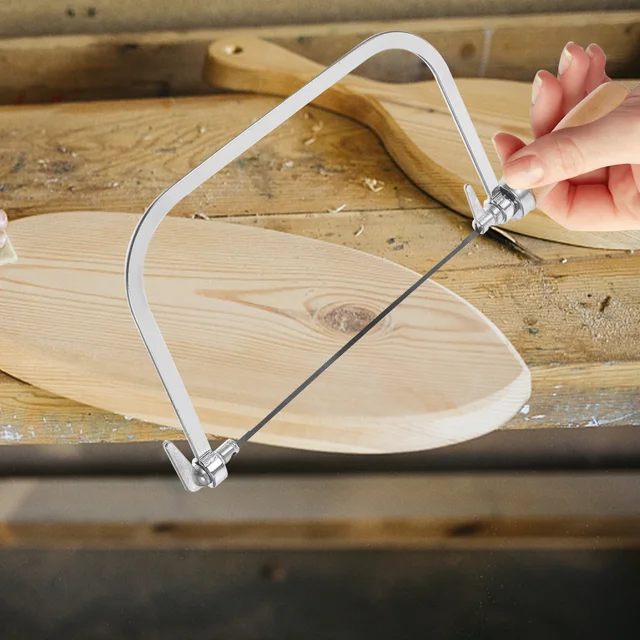 목공의 정수를 위한 일본식 스크롤 톱