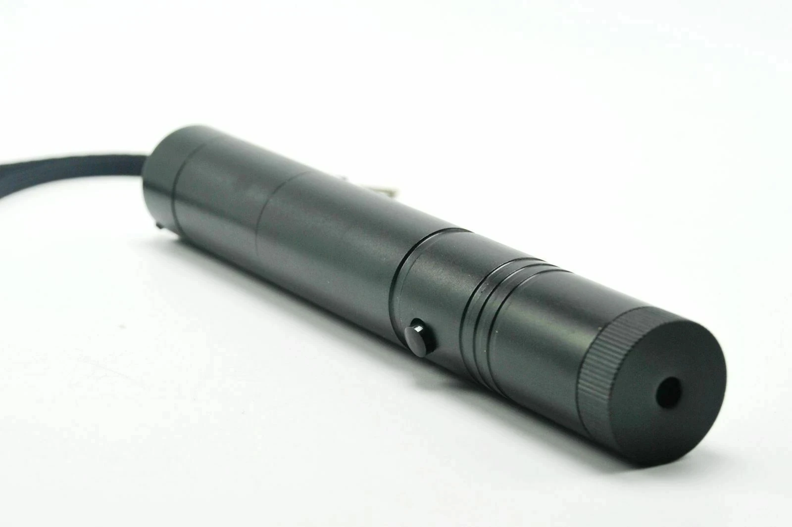 

Focusable 1mw 808nm Infrared IR Dot Laser Pointer W/ Safe Key Flashlight