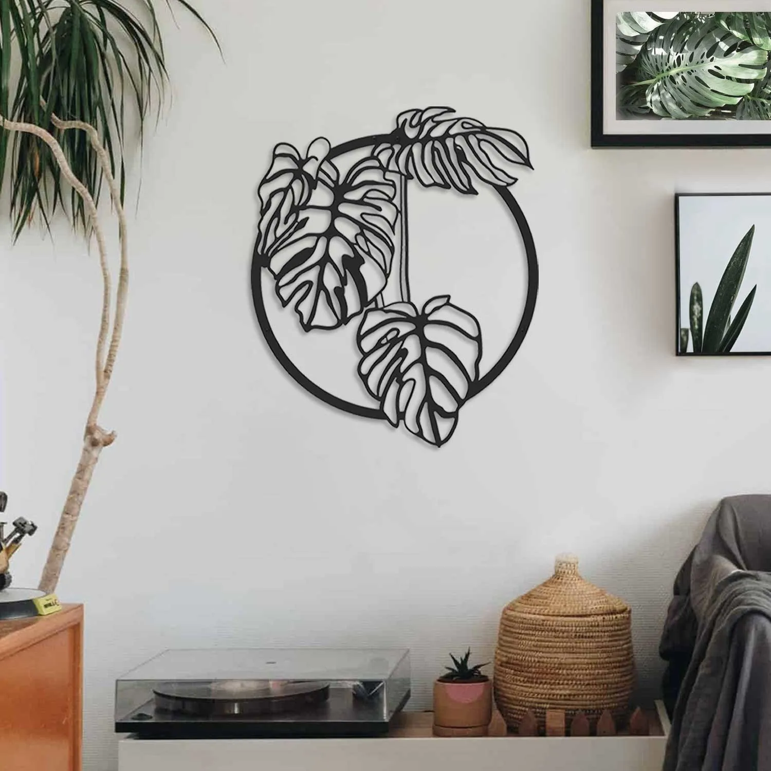 

Artepera Monstera Leaf Metal Table APT353 Doğa-Inspired Wall Accessory Fashionable Design Good Quality Matte black Paint Eco-Friendly Building