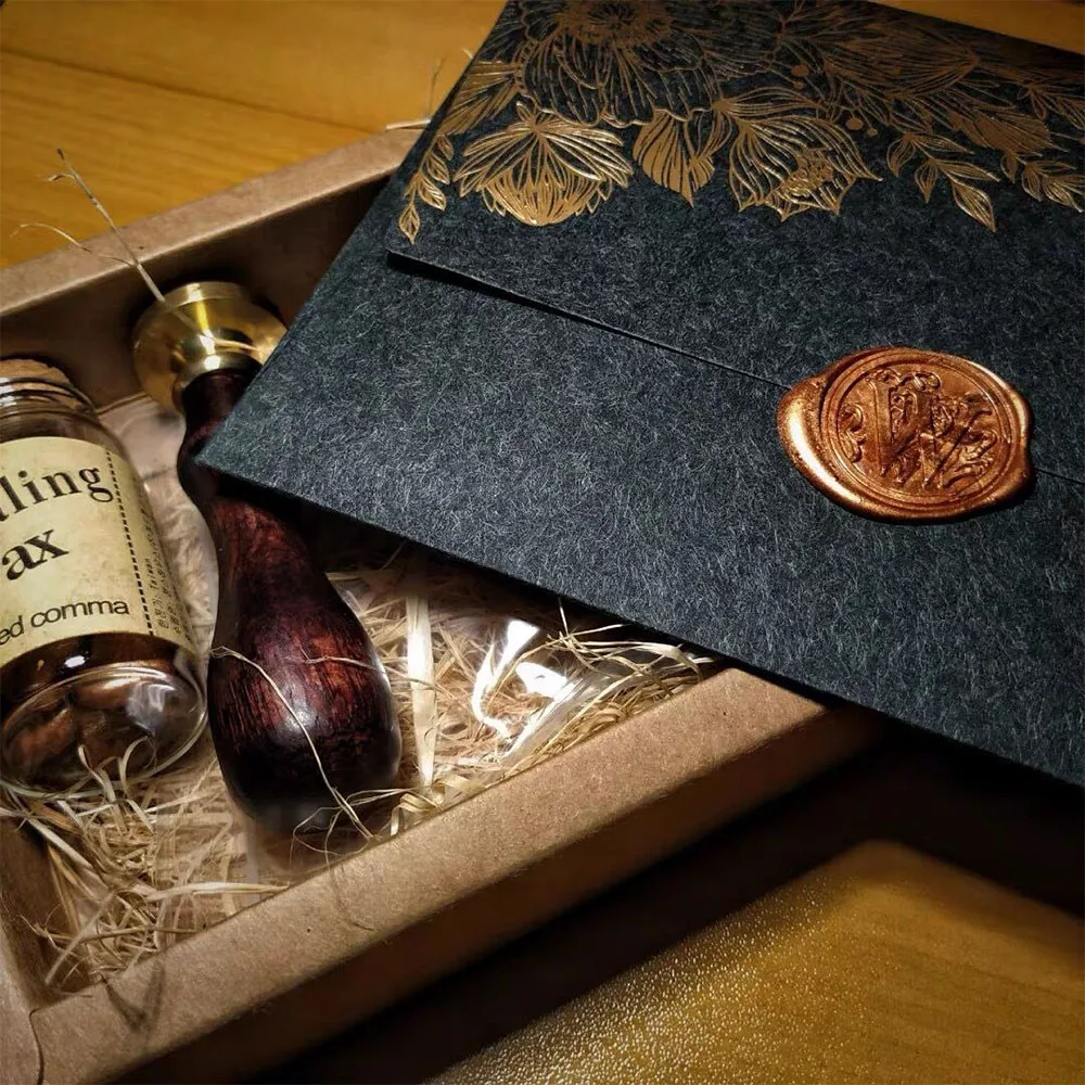 10Pcs High Grade Pearl Paper Envelopes Wedding Invitations European Bronzing Pattern Envelope Gift Greeting Cards Wishes Message