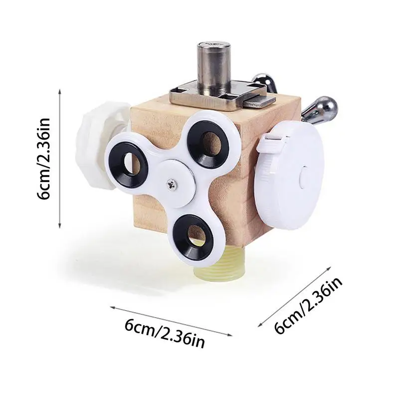 Рисунок 6 - Деревянный занятый кубик Монтессори