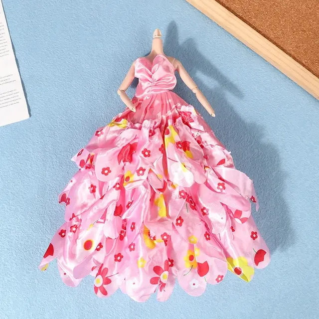 인형의 다채로운 스타일 여정을 위한 뛰어난 품질의 인형 옷