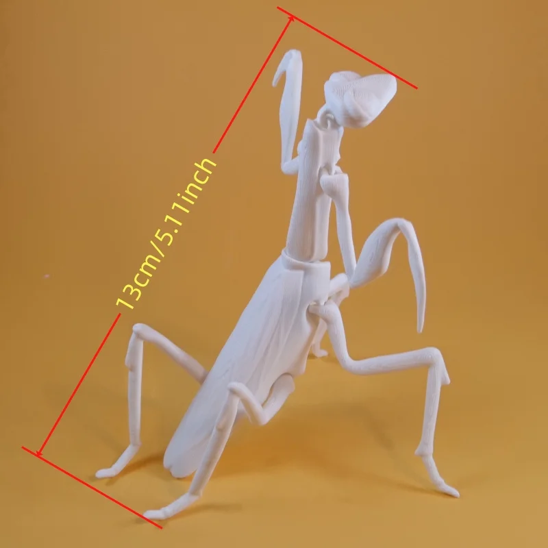 Fun and cute mantis 3D printed with flexible joints