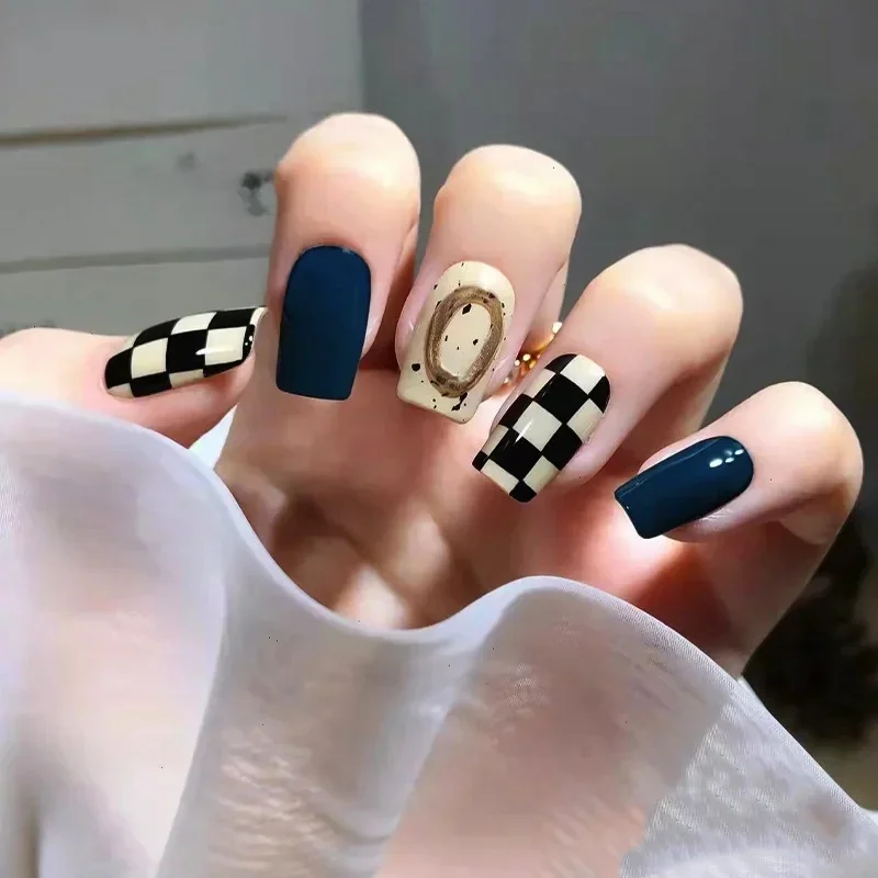 Rainbow Press‑On Nail Set