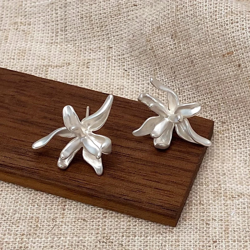 PONYKISS 925 Sterling Silver Matte Flower Vintage Stud Earrings