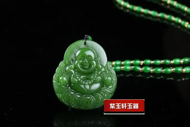 緑の翡翠と仏陀のペンダントが付いた中国のネックレス,手彫りの