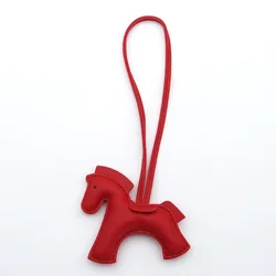 Elegant PU Leather Horse Keychain Accessory (Red)