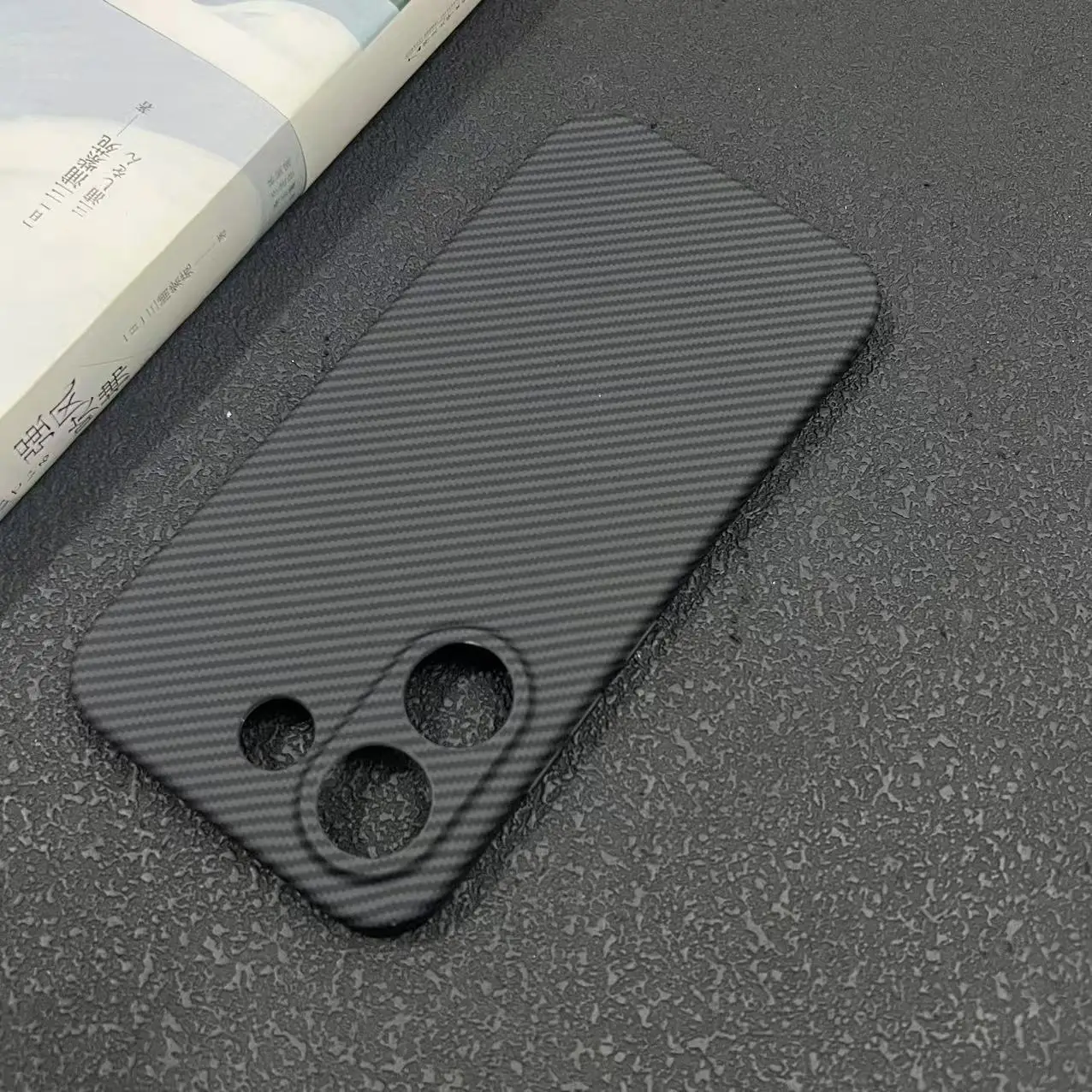 Enhanced Carbon Fiber Stripe Acrylic PC Hard Case - Shockproof, Skin-Friendly Feel
