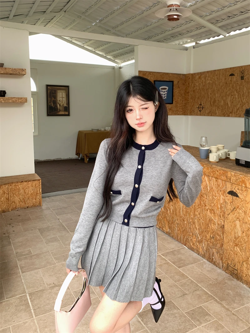 Korean Fashion Knitted Two-piece Skirt Set Women Single Breasted O-neck Top Pleated Mini Skirt Autumn Elegant Outfits Knitwear