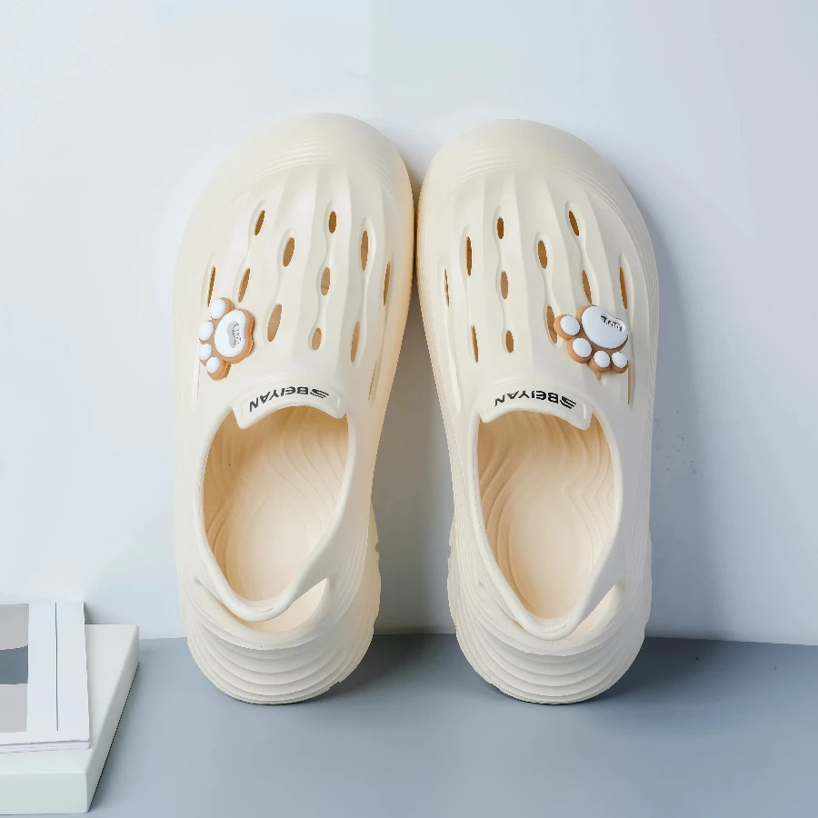 Men's Summer Outdoor Sandals Fashion Waterproof Slippers with Soft Indoor Nursing Clogs Lightweight Breathable Garden Shoes