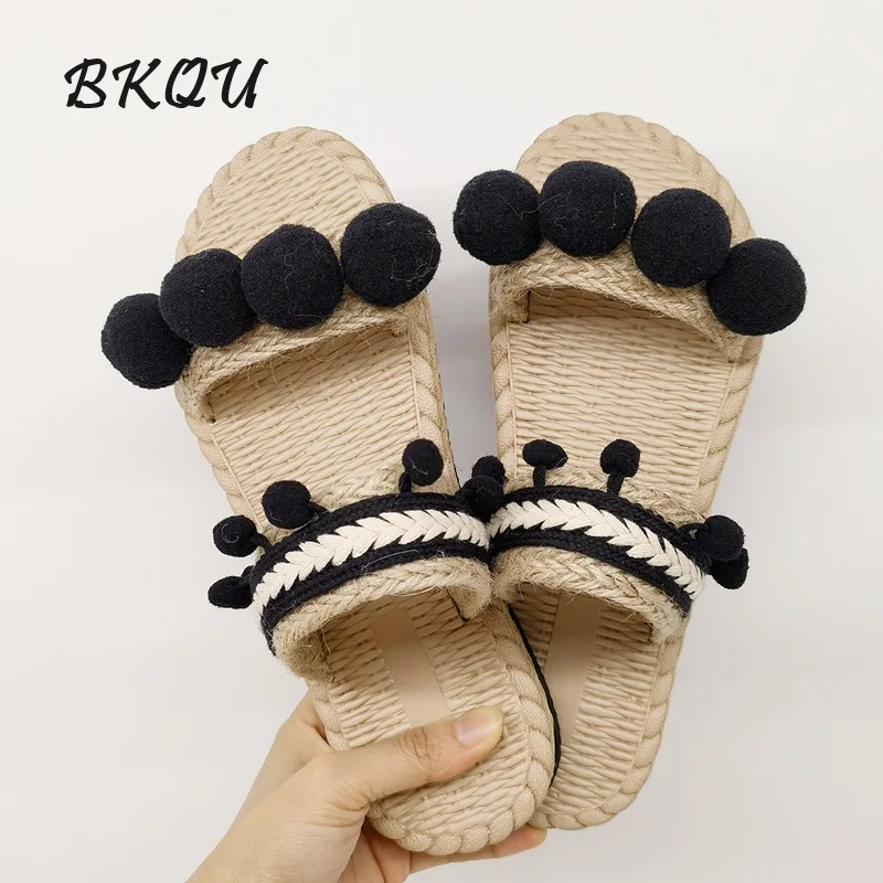 BKQU 2024 Summer Trend New Bohemian Style Hairball Ethnic Style Flip-flops Women's Seaside Beach Holiday Woven Texture