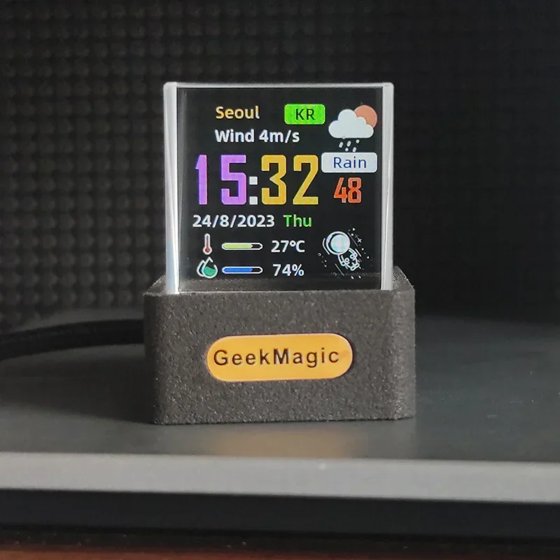 GeekMagic GIFTV Crystal Cube Photo Display Holographic Desktop Smart Weather Station Digital Clock with GIF Animations Album digital clock,lcd digital clock,digital desk clock,digital table clock,weather clock,mini weather clock,weather station display,holographic photo display