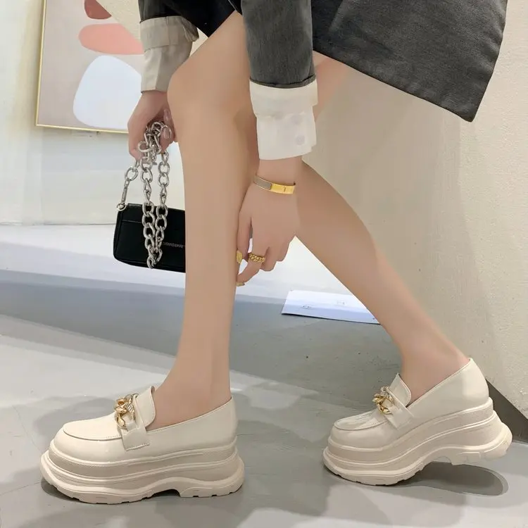 【アメリ】WAVE CUTTING PLATFORM LOAFER (M) 黒 Amazon.com | MOOMMO Women Black Platform Wedge Loafers Shoes