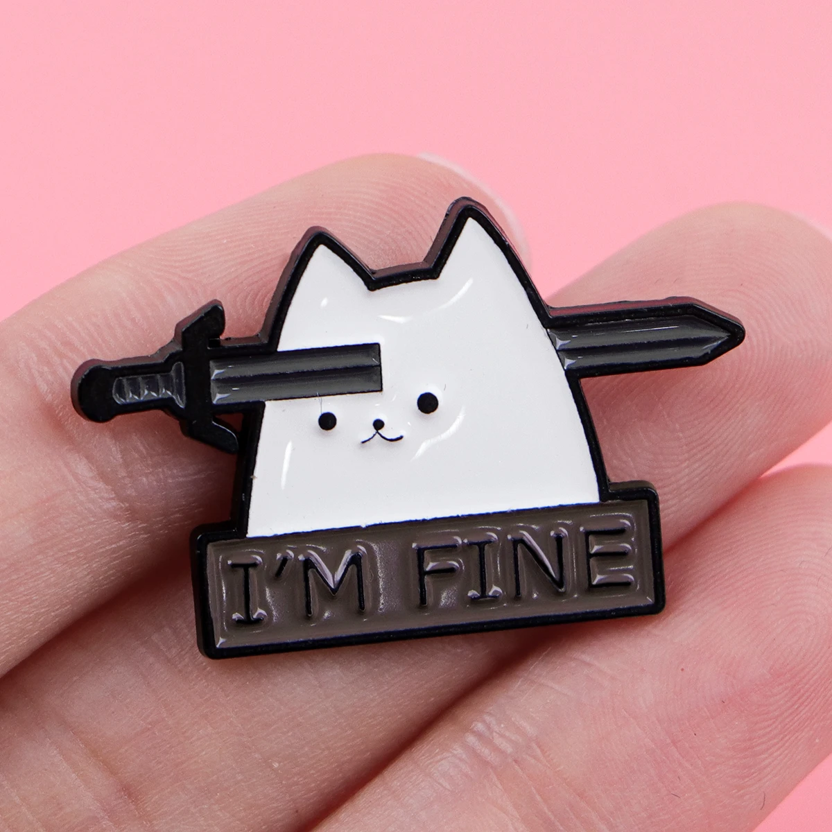 Charming Cat Enamel Pin Brooch – Stylish Metal Lapel Accessory and Gift