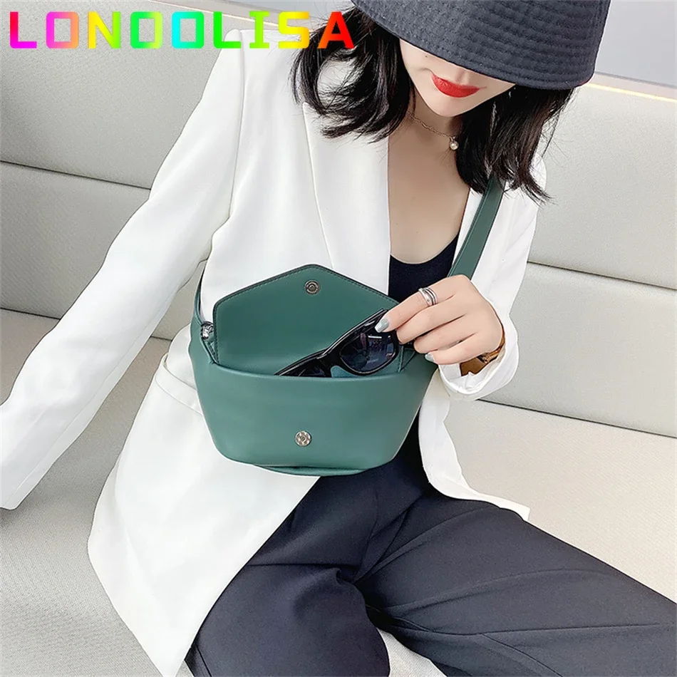 Waist Bag Chest Bag Crossbody Bag Casual Waist Bags for Women Leather Shoulder Bag Travel Small Chest Bag