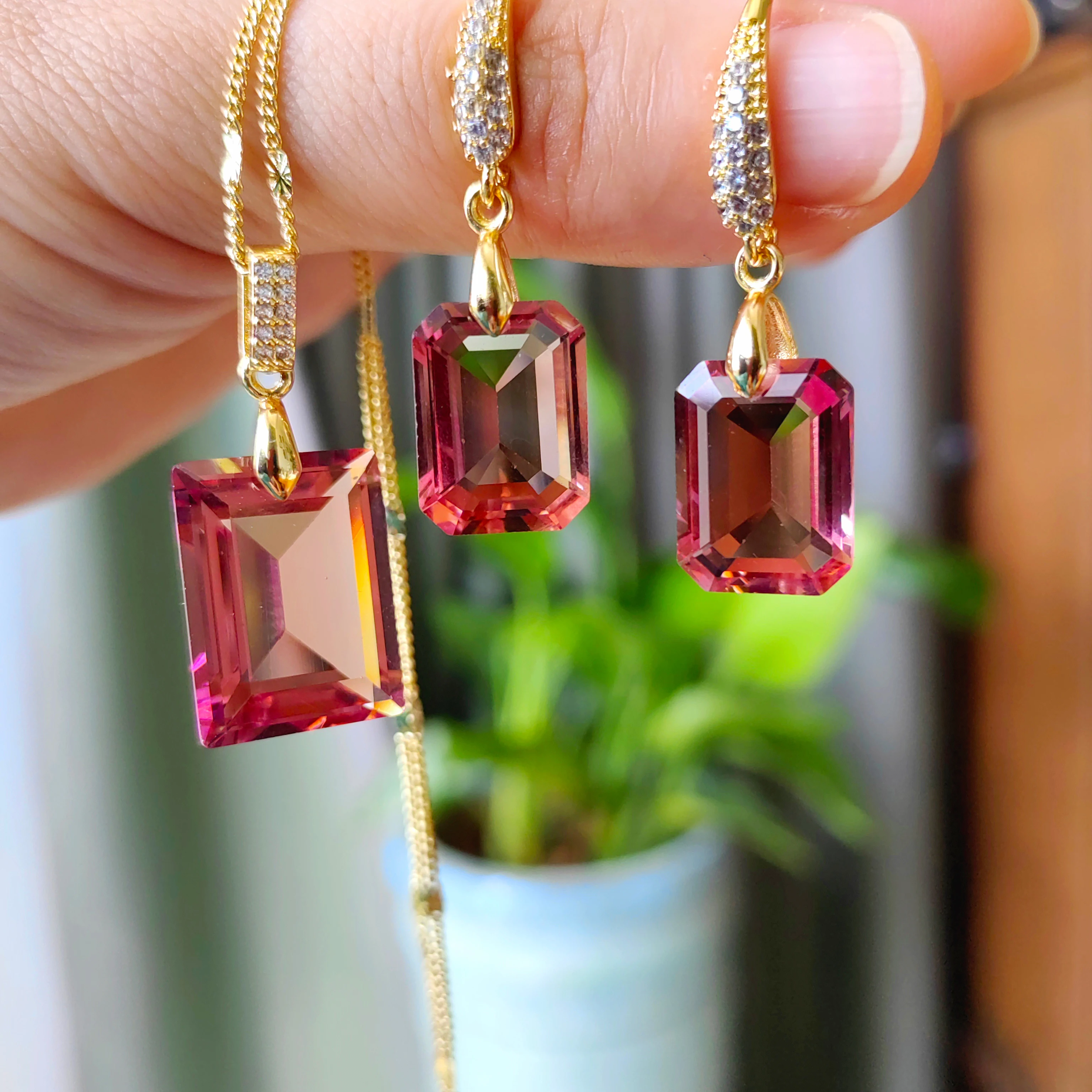 Color-change suldanite Chamfered square jewelry set adjustable ring necklace earrings in different lights have different colors 6