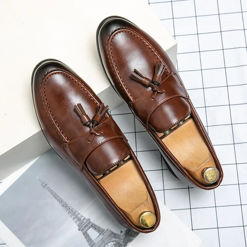 Large Tassel Loafers New Men PU Slip-on Round Head Low Heel Anti Slip Spring Autumn Business Men Dress Shoes