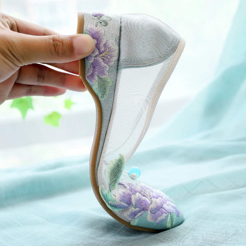 2023 Spring Autumn New Fashion Mesh Shoes Women's Ethnic Style Low Heel Embroidery Shoes Soft Bottom Cheongsam Single Shoes