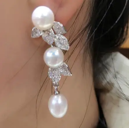 

natural white freshwater pearl micro inlay zircon leaf drop earrings