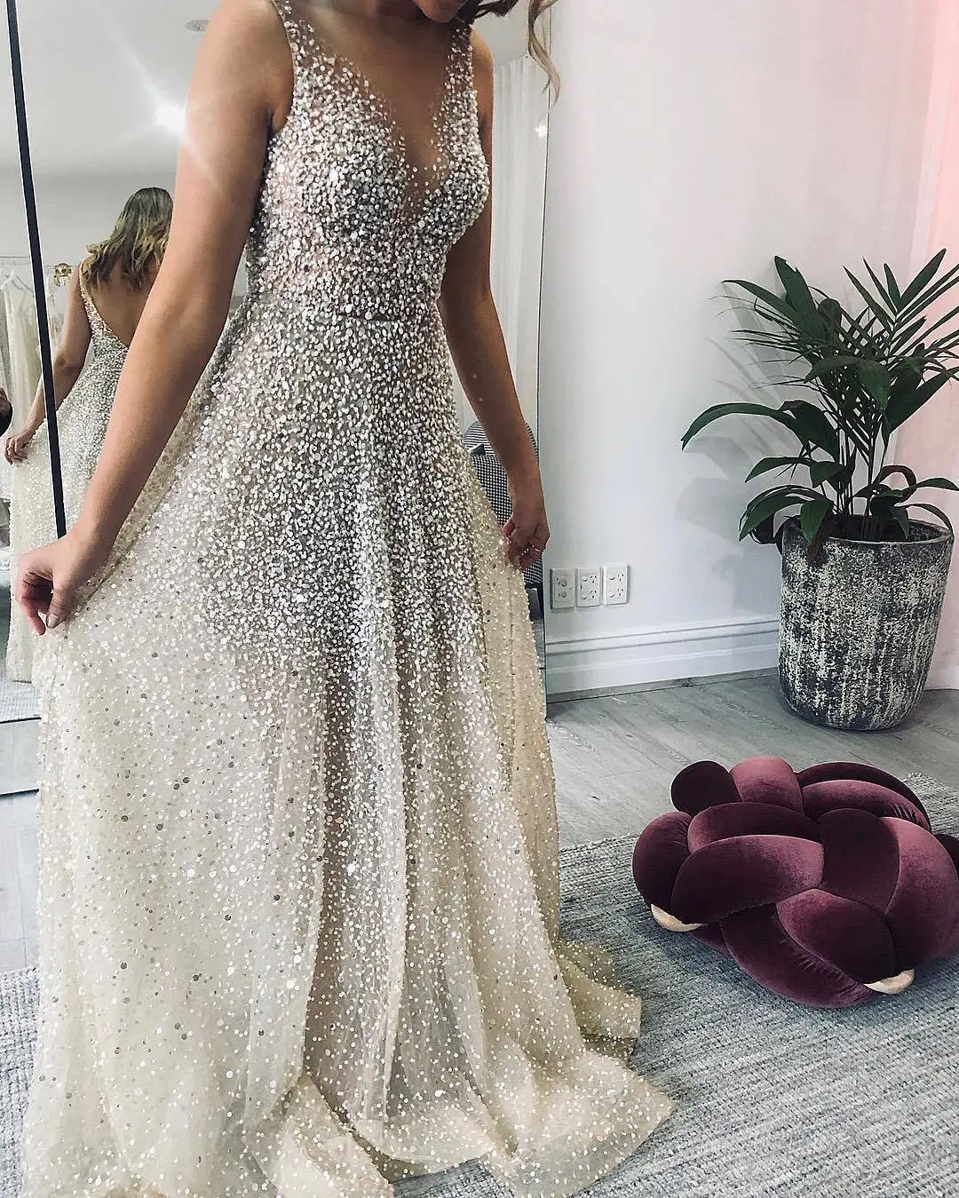 

Fashion Champagne Sequins Long Prom Party Dress 2022 V-neck Beading Formal Evening Gowns Sexy Arabic Dubai Vestidos De Feast