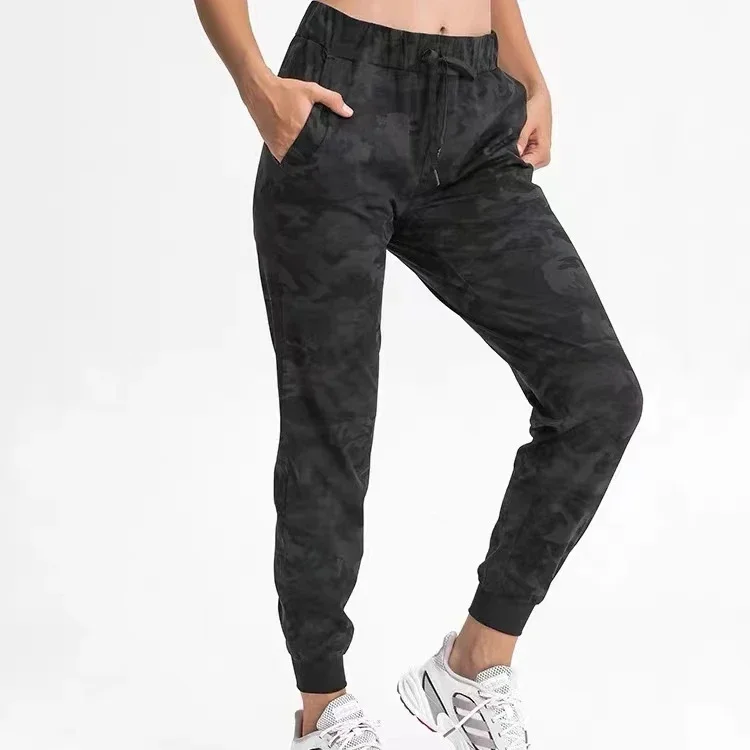 

Женские Эластичные тканевые свободные спортивные обтягивающие леггинсы Lulu для фитнеса и активного отдыха с двумя боковыми карманами камуфляжные брюки до щиколотки