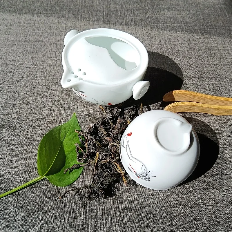 Portable Chinese Tea Set Ceramic Travel Tea Set 1 Pot + 1 Cup Elegant Kung Fu Gaiwan Teapot Kettle Office Coffee Cup Drinkware