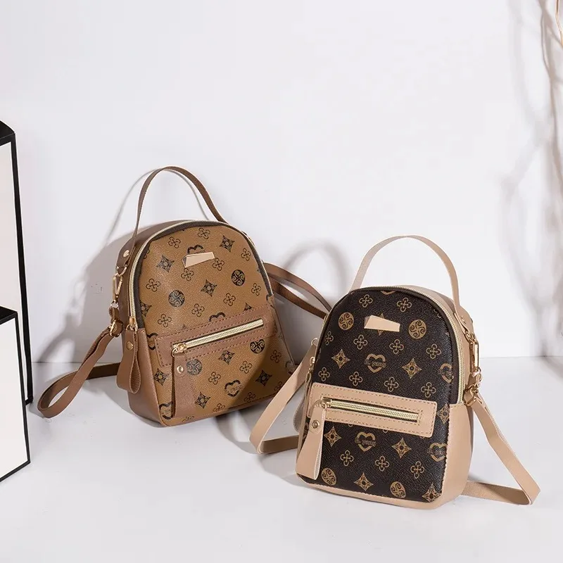 Floral Print Women's Backpack  Lightweight College Bookbag with Laptop Sleeve, Water-Resistant School Rucksack for Teens