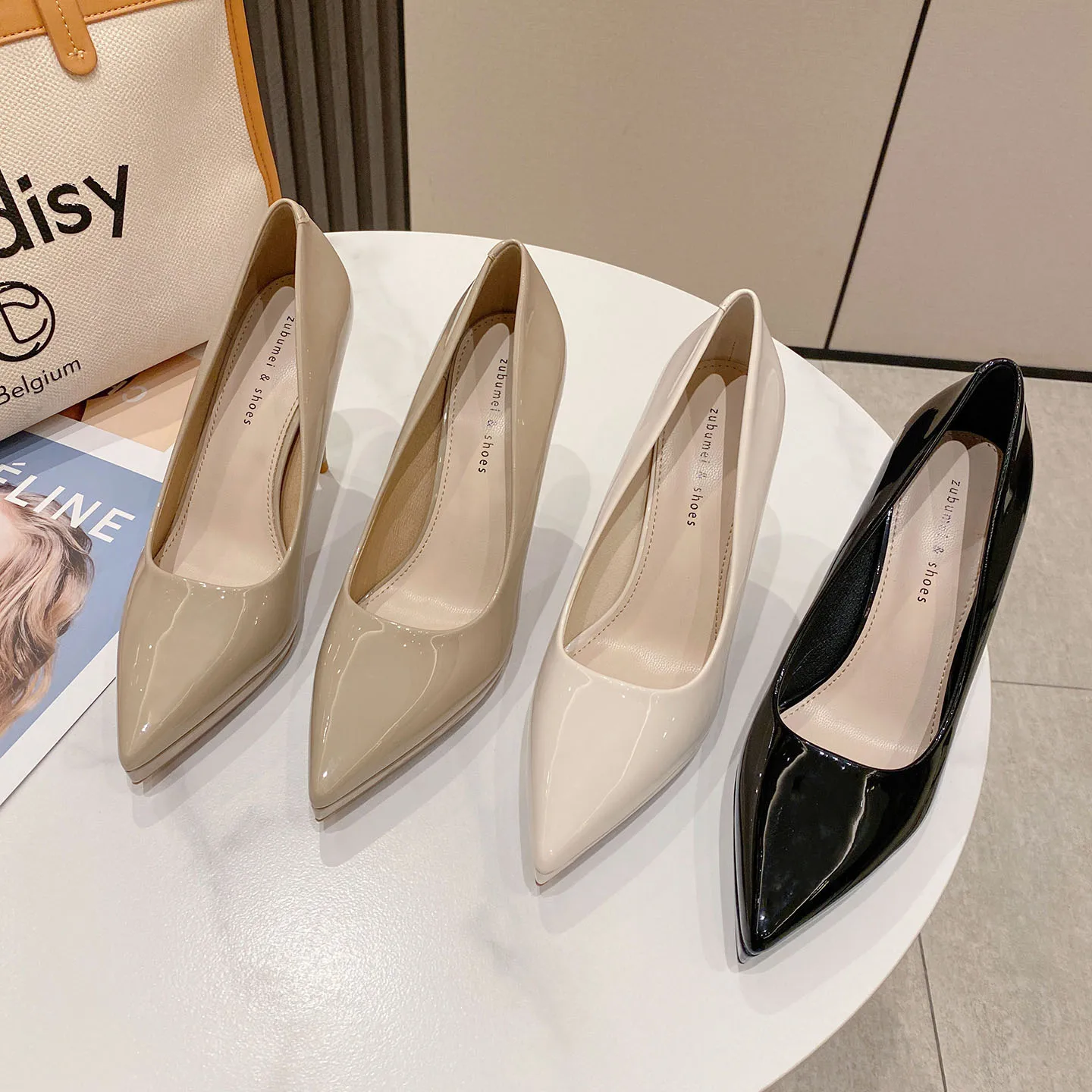 

Lacquer leather sexy women's shoes Fashion pointed thin heels Elegant high-heeled shoes Simple Single shoe women