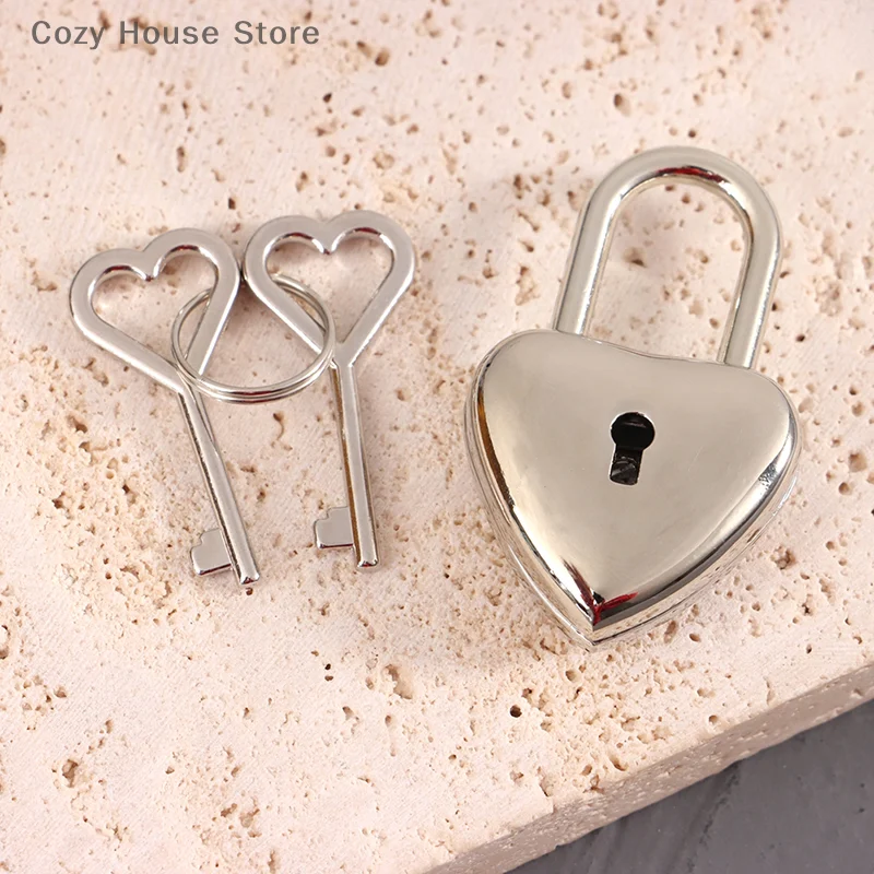 

1Set Heart Shape Padlock Mini Luggage Hardware Locks With Key Lock For Travel Wedding Jewelry Box Diary Book Suitcase