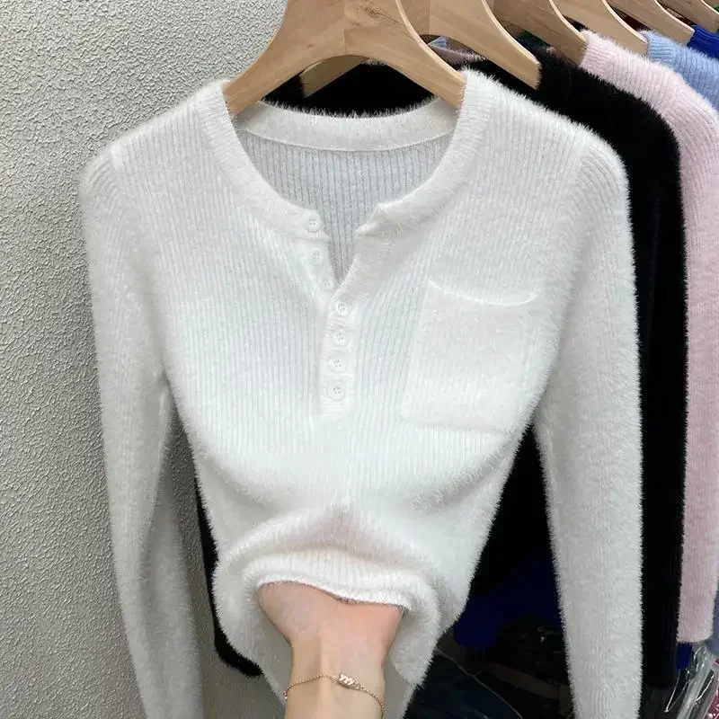 

Mink Plush Sweater with Knitted Bottom for Women's Short V-neck Top Pullover Jumper Single Row Button V-neck Short Top