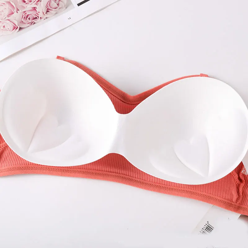 2021 Female Summer Crop Tank Top Women Fashion Deep V Lace Bras Embroidery Floral Tank Top Bra Wrapped Chest Camisole Padded Bra