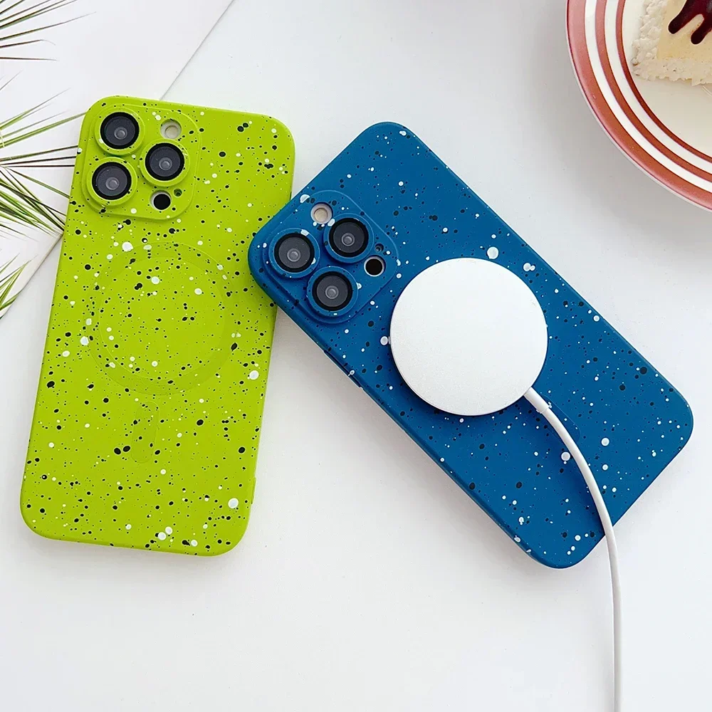 

Magnetic for iPhone Cover Shell Back Fundas15 14 13 12 11 Pro Max Plus XS XR Case Wireless Charging for Magsafe Soft Matte Star