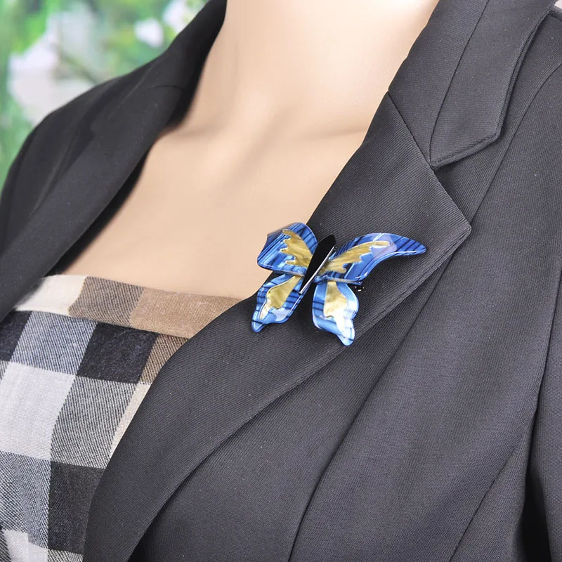 Blucome Fashion Brooch Butterfly Shape White Acrylic Child Ms Banquet Daily Dress Suit Chest Special Accessories Exquisi Gifts