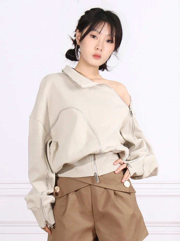 

2024 Autumn New Fashion Trend Design Sense Splicing Zipper Loose Solid Color All-in-one Hoodie Women