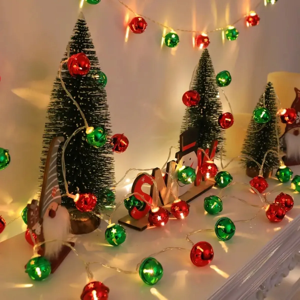1pc Christmas Red Green Bells String Lights Hanging Garland Decorative Lamp Battery Powered For Home Bedroom Fireplace Decor