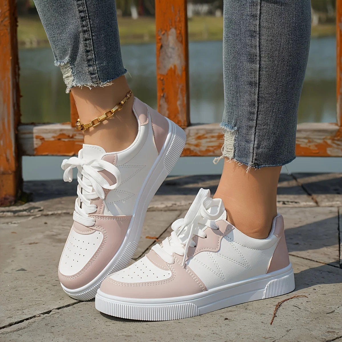 Women Sneakers Runing Breathable Light Walking Shoes Sport Casual Female Shoes Tennis Motion Skateboard Shoes Fashion Outdoor 1