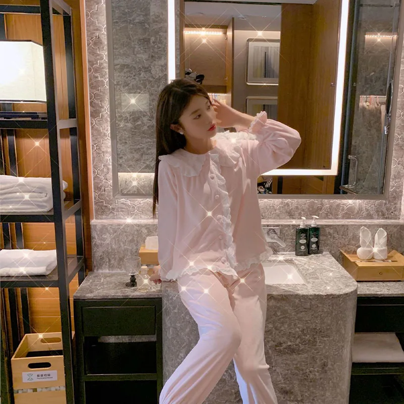 Pajamas for sweet autumn and winter girls, warm home clothing, thickened island velvet mesh red pajamas