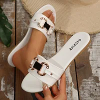 Sandales pour femmes de grande taille, tendance, confortables, plates, à bout rond, design simple et élégant, chaussures pour tous les jours 4