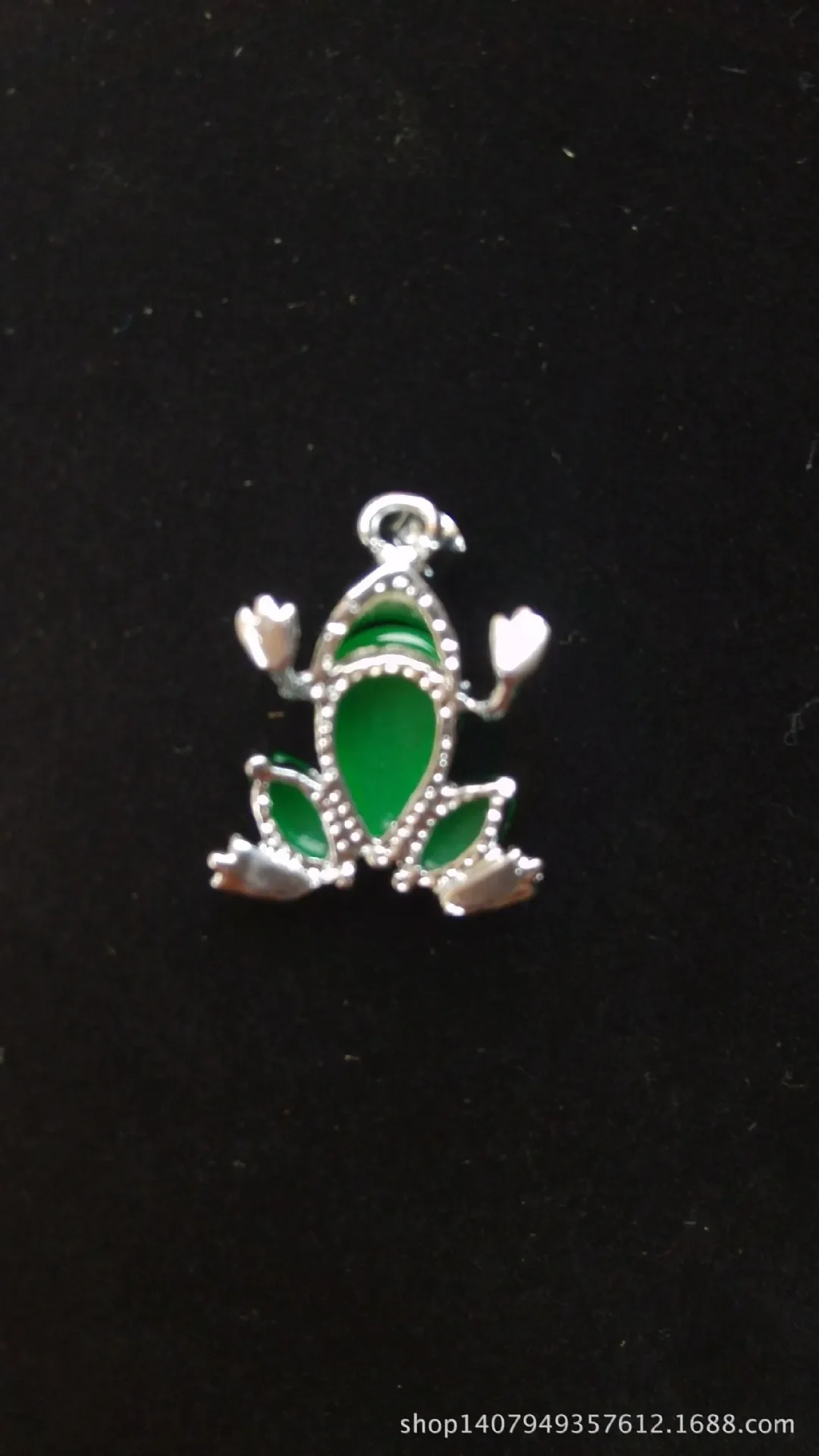 Pendant Necklace Natural Green Jade Frog Charm Hand-Carved for Man and Woman
