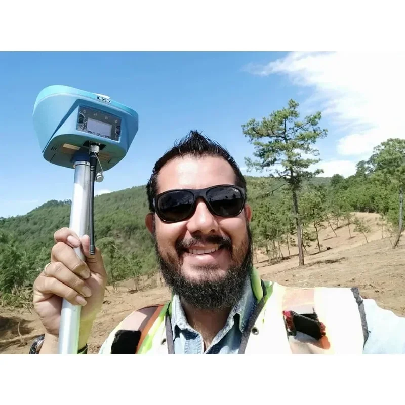 South G3 RTK GPS Gnss Land Survey Surveying Instrument,Integrated Transceiver Fa