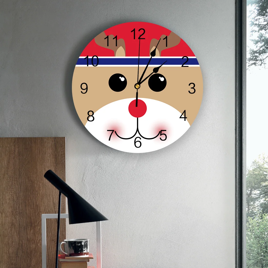 Christmas Deer Red Brown Cute Face Round Wall Clocks Desktop Digital Clock Non-ticking Creative Childrens Room Wall Watch