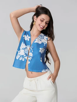 Stylish Sleeveless Floral Checkered Vest Chic Tie-front Outerwear for Trendy Summer Street Style Look 1