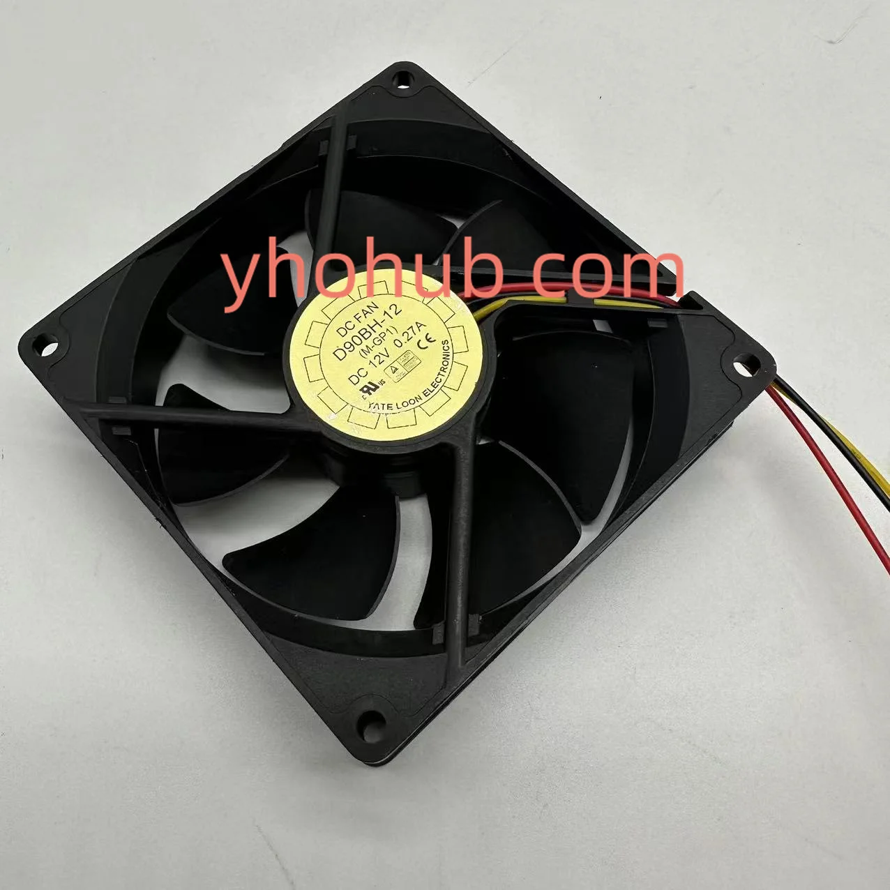

YATE LOON D90BH-12 Вентилятор охлаждения сервера DC 12V 0.27A 90x90x25 мм