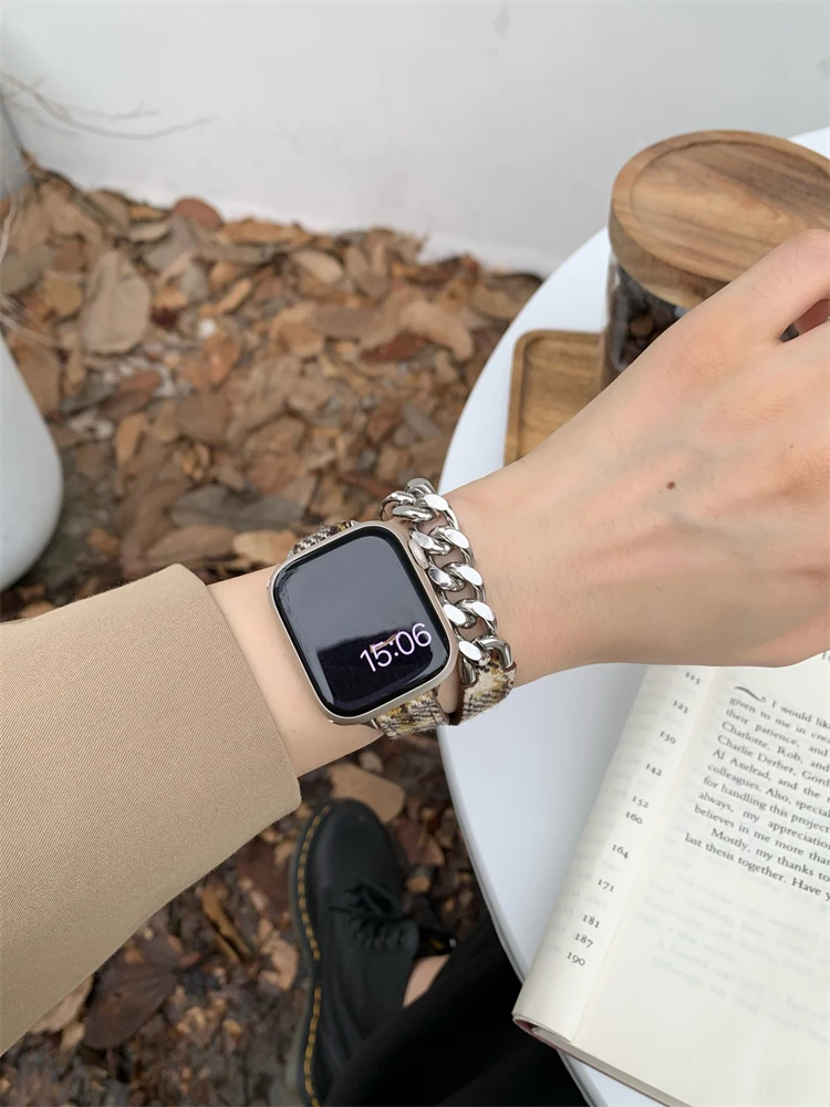 

Autumn Winter Wool Suede Double Tour Leather Strap For Apple Watch Band 41mm For iwatch Series 8 7 6 SE 5 4 3 2 Correa 38mm 40mm