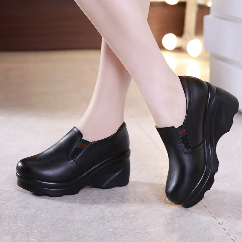 Small Size 32-43 Platform Heel Wedge Shoes Pumps Black Waterproof High Heels Ankle Boots Female Round Toe Fashion Casual Shoes