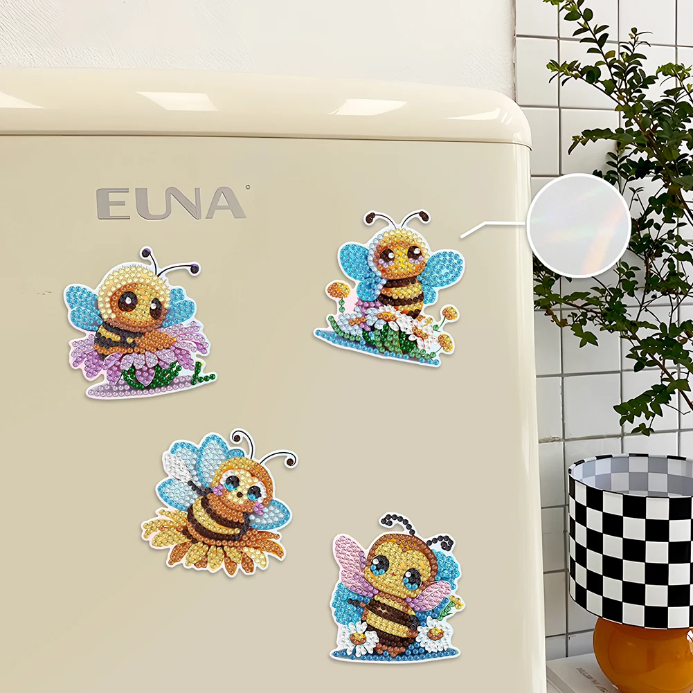 6Pcs Animal Pattern DIY Diamond Painting Fridge Magnets Crystal Sparkling Diamond Magnets Set for Refrigerator Mailbox Decor