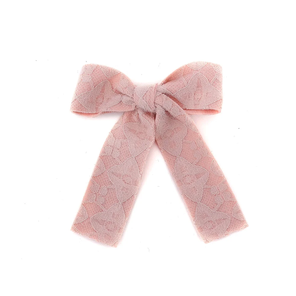 medium clip pink
