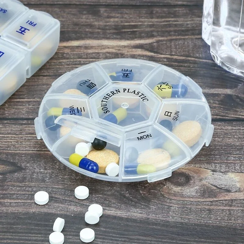 Transparent 8-Grid Sealed Pill Organizer